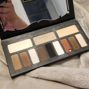 Kat Von D shade and light palette